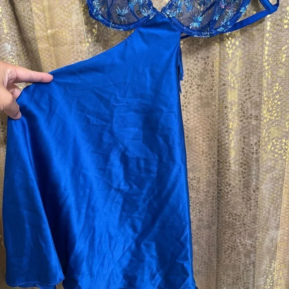 Victorias Secret Royal Blue Lace Butterfly Low Cut Demi Satin Slip Medium NWT